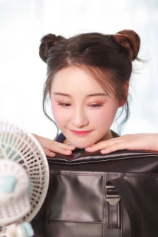 少妇邻居的滋味中文字幕